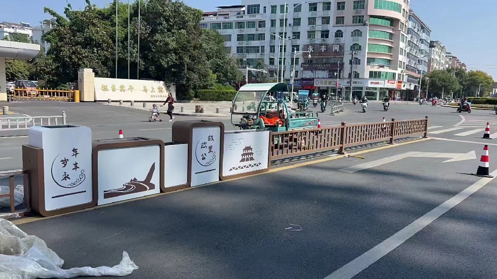 选护栏，怕等、怕慢、怕不靠谱？找我们，时间有保障，加急有办法，品质更靠谱，让你定制无忧！